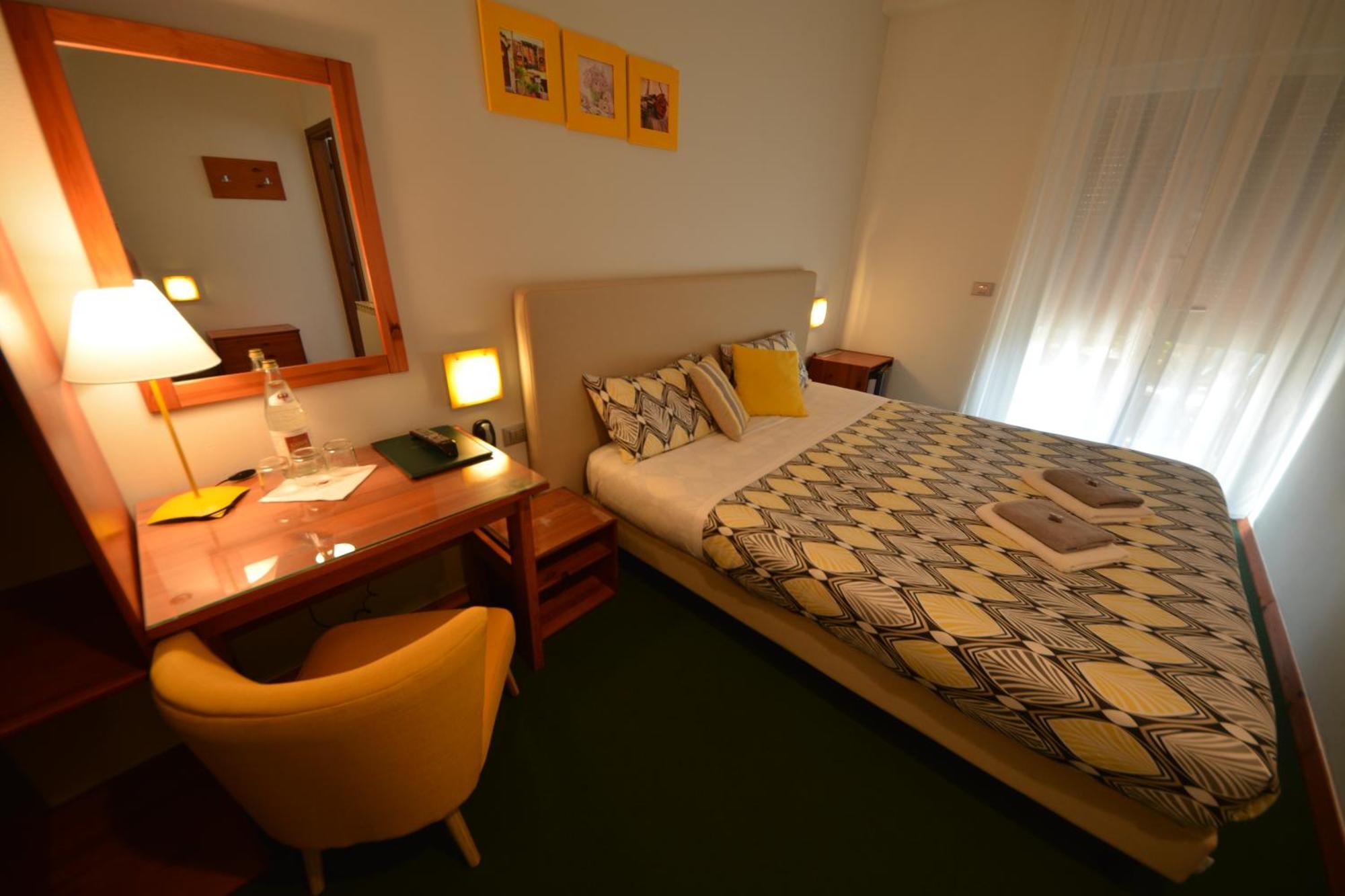 Albergo Alla Valle Di Banne Trieste Extérieur photo