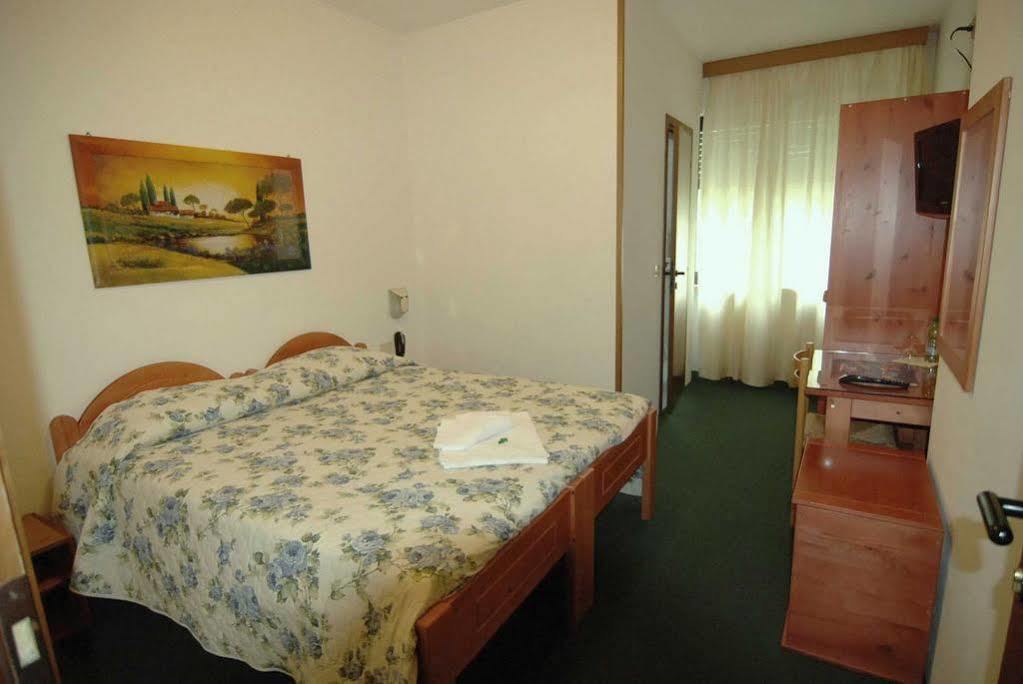Albergo Alla Valle Di Banne Trieste Extérieur photo
